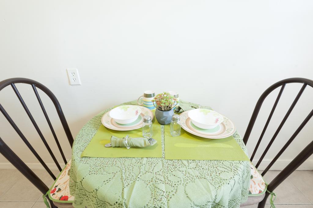 Studio And 1 Bedroom Apartments - Bronx New York Ngoại thất bức ảnh